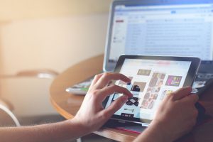 Marketing afiliacyjny: jak współpracować z partnerami i generować dodatkowe dochody